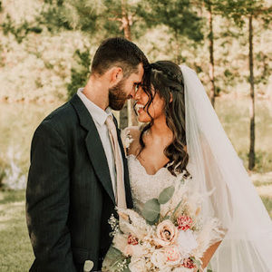 Meet your Posher, Leahonna